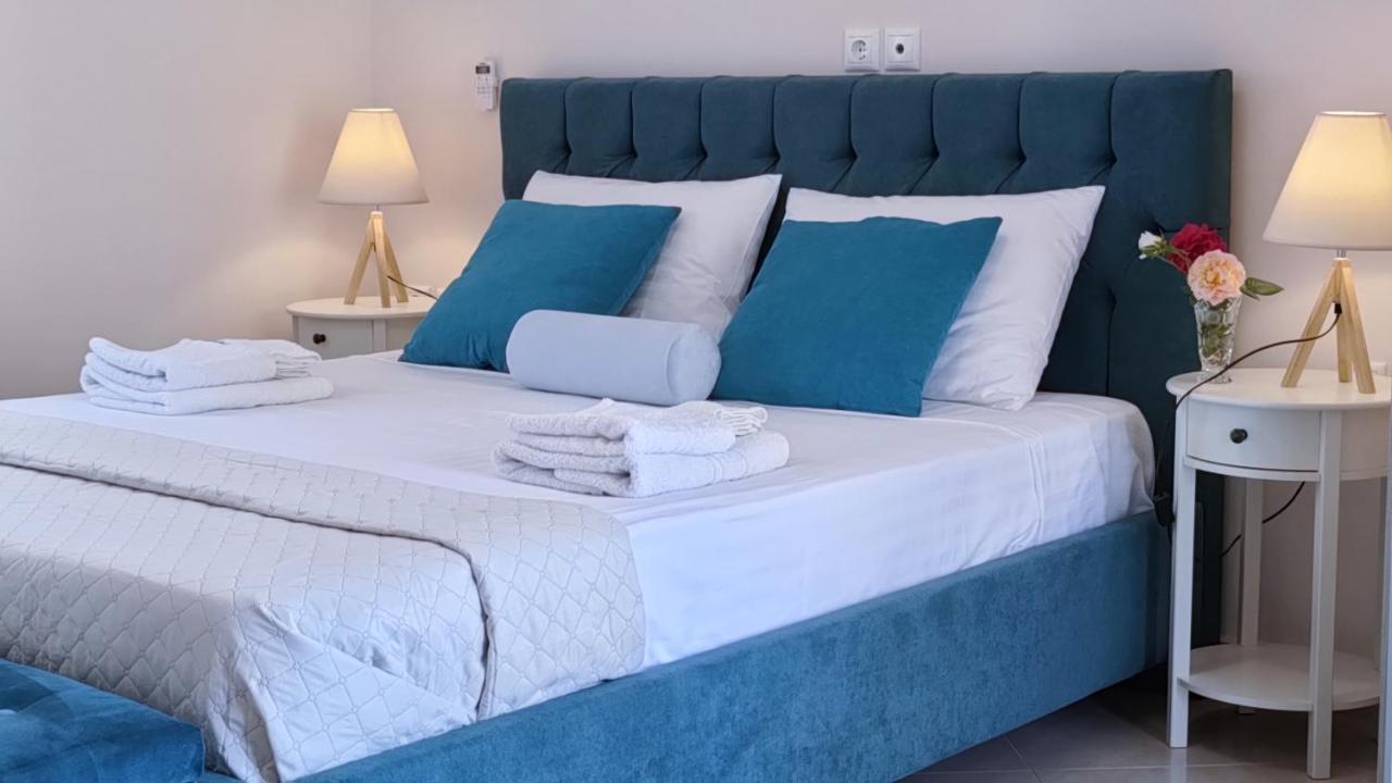 Blue Lagoon Luxury Apartment A1 Argostoli  Bagian luar foto
